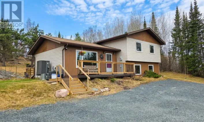 227 Transmitter RD, Kenora
