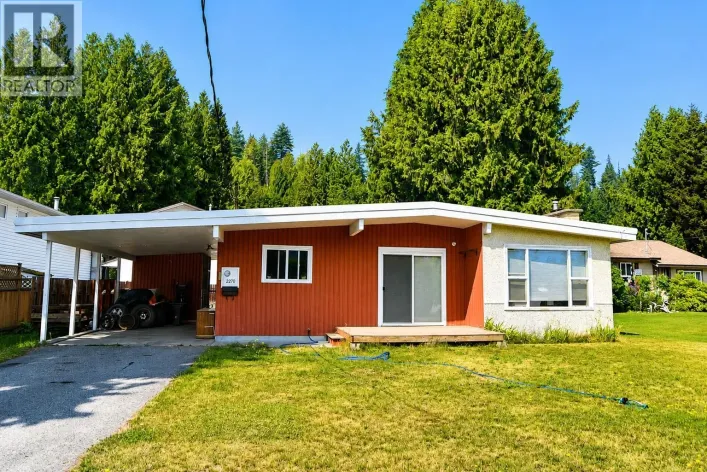 2270 10th Avenue, Castlegar