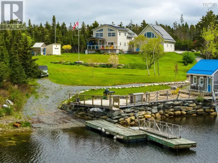 2270 Ostrea Lake Rd. Road, Ostrea Lake