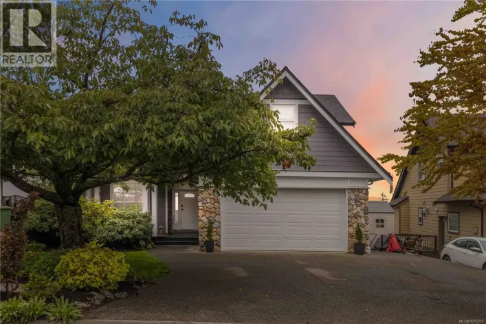 2270 Setchfield Ave, Langford