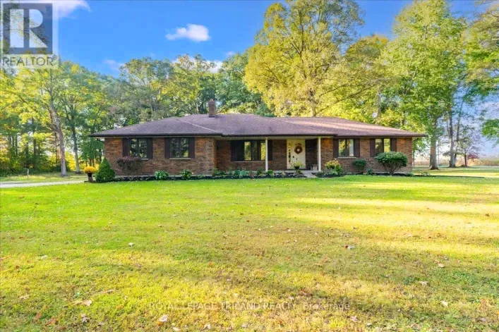 22775 DOGWOOD ROAD, Southwest Middlesex