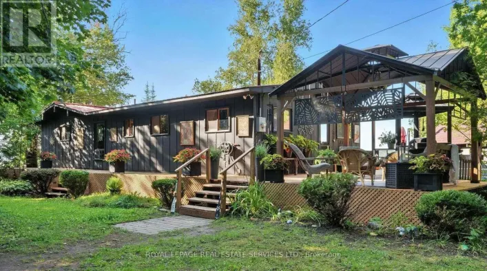 2278 Shore RD, Richards Landing