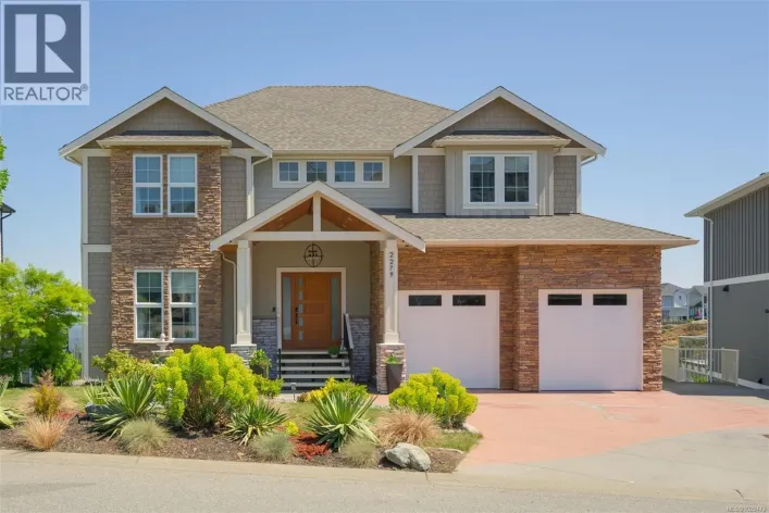 2279 Nicklaus Dr, Langford