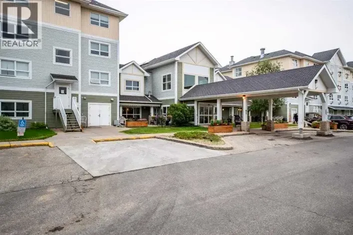 228, 10402 111 Street, Grande Prairie