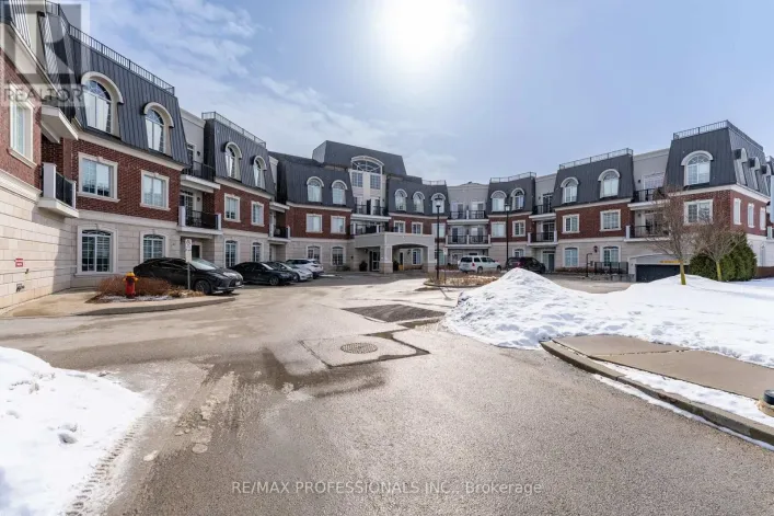 228 - 2300 UPPER MIDDLE ROAD, Oakville