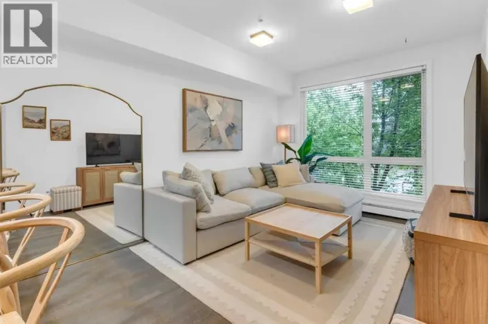 228, 305 18 Avenue SW, Calgary