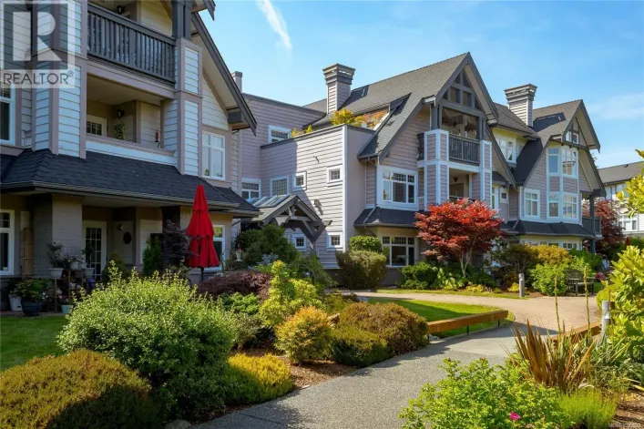 228 4490 Chatterton Way N, Saanich