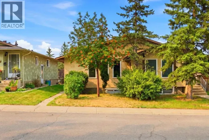 228 Berwick Drive NW, Calgary
