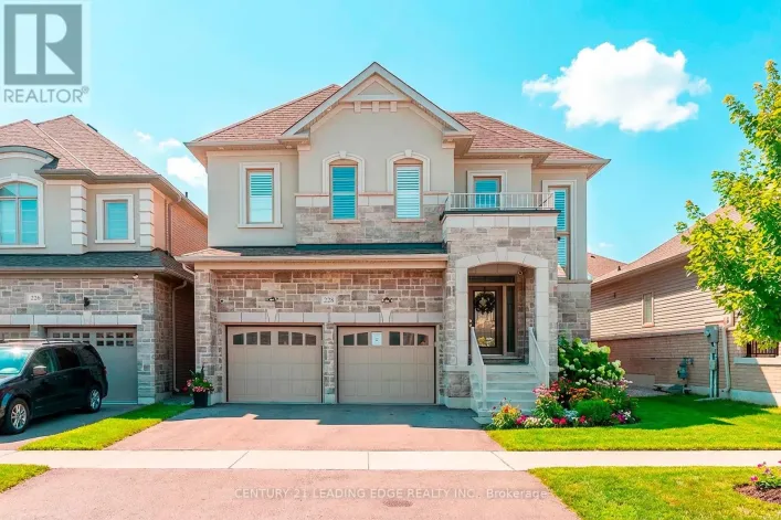 228 FLEETWOOD DRIVE, Oshawa