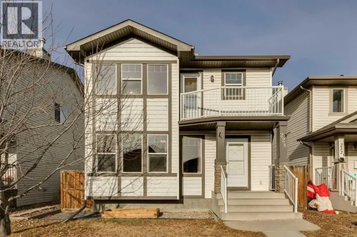 228 Luxstone Place SW, Airdrie