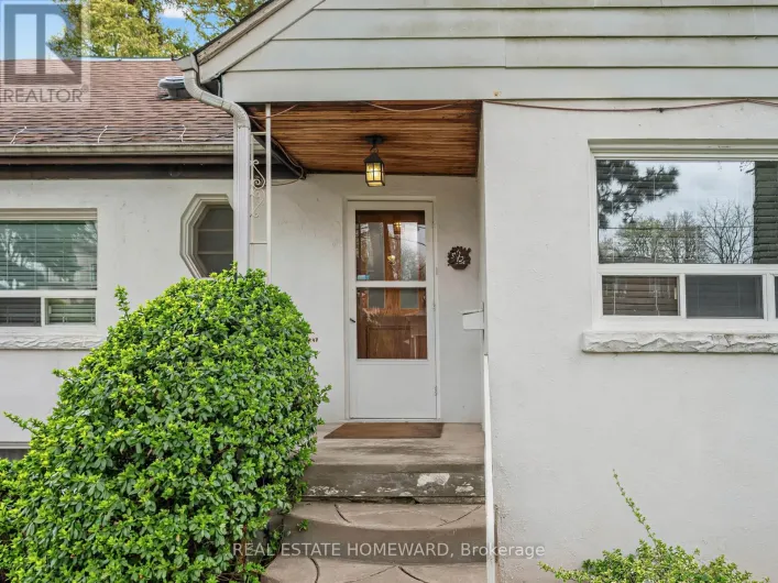 228 PEMBERTON AVENUE, Toronto