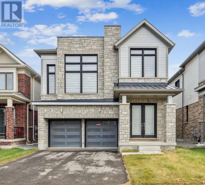 228 PROVIDENT WAY, Hamilton