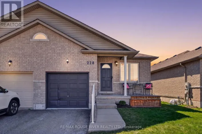 228 RUTTAN TERRACE, Cobourg