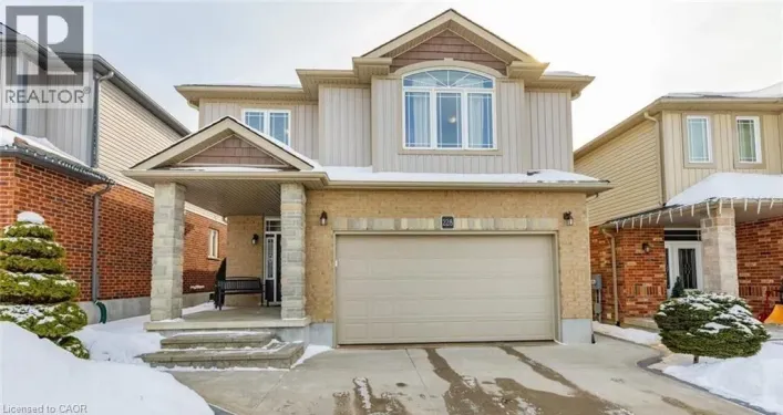 228 THREE WOOD Drive, Woodstock