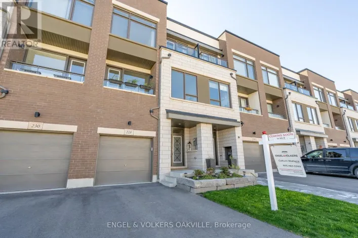 228 WHEAT BOOM DRIVE, Oakville