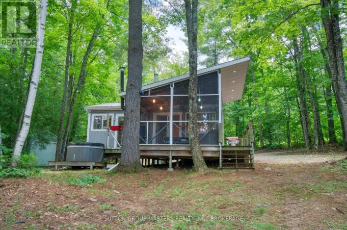 2282 MYERS CAVE ROAD, Frontenac