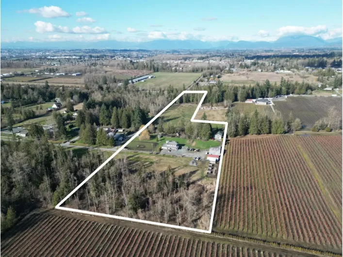 22828 38 AVENUE, Langley