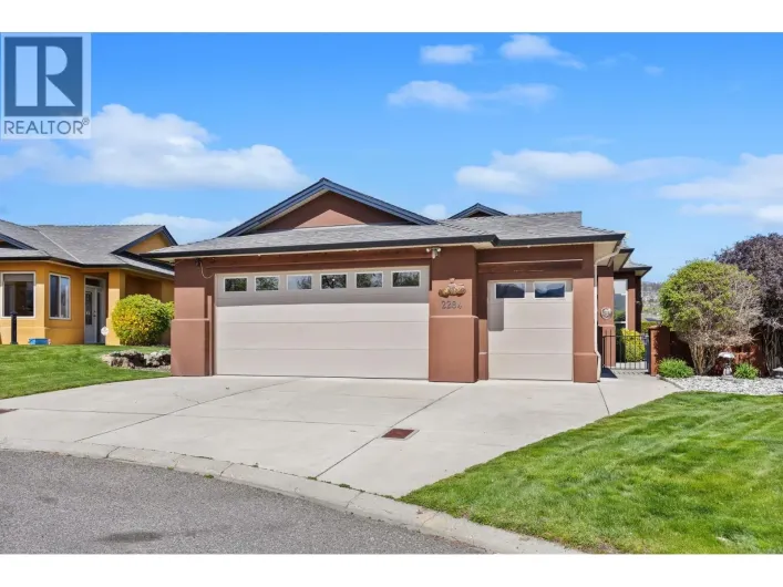 2284 Pine Vista Place, Westbank