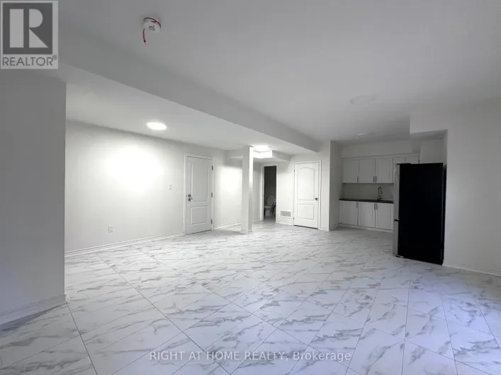 2287 LOZENBY STREET, Innisfil