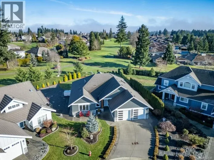 229 1290 Crown Isle Dr, Courtenay