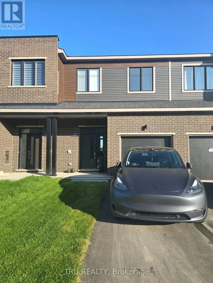Row / Townhouse for rent: 229 BANKSIDE WAY, Ottawa