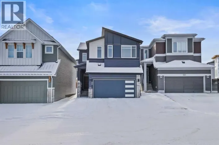 229 Calhoun Crescent NE, Calgary