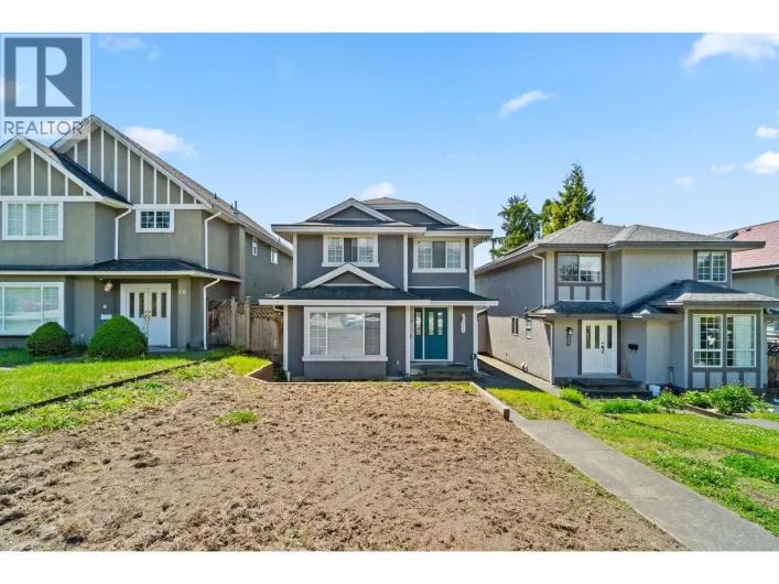 229 E 20TH STREET, North Vancouver