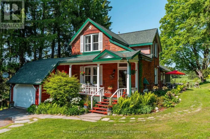 229 FRASERBURG ROAD, Bracebridge