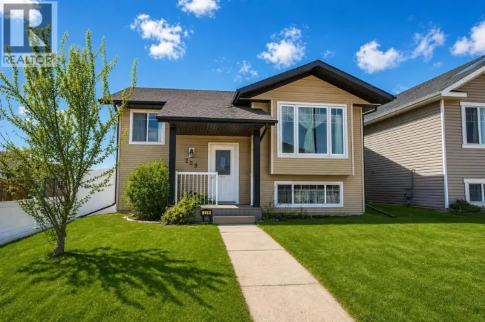 229 Jaspar Crescent, Red Deer