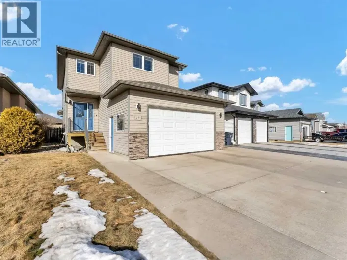 229 Somerset Road SE, Medicine Hat
