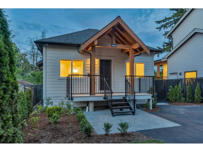 2290 MOULDSTADE ROAD, Abbotsford