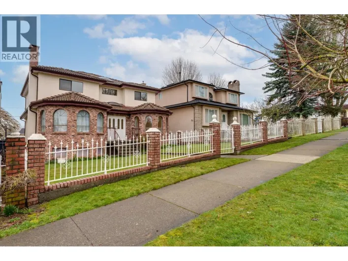 2291 E 40TH AVENUE, Vancouver