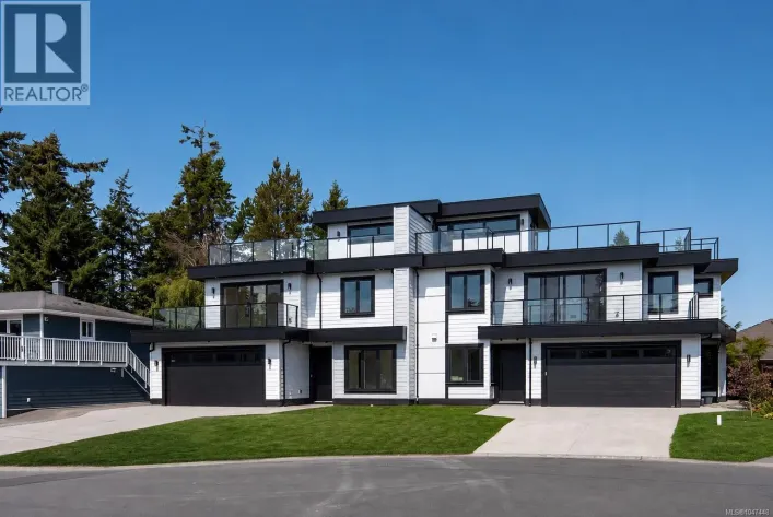 2292 Gail Pl, Sidney
