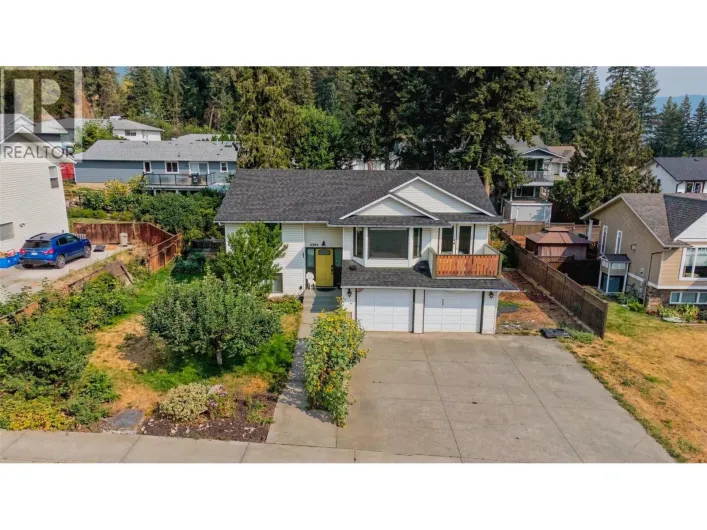 2293 Catt Avenue, Lumby