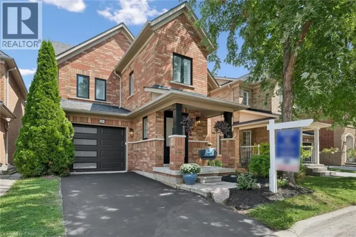 2294 SETON Crescent, Burlington