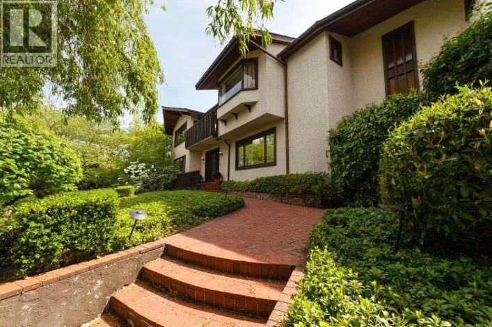 2296 W 32ND AVENUE, Vancouver