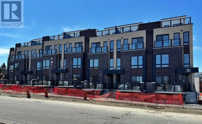 23 - 10 LIBEN WAY, Toronto