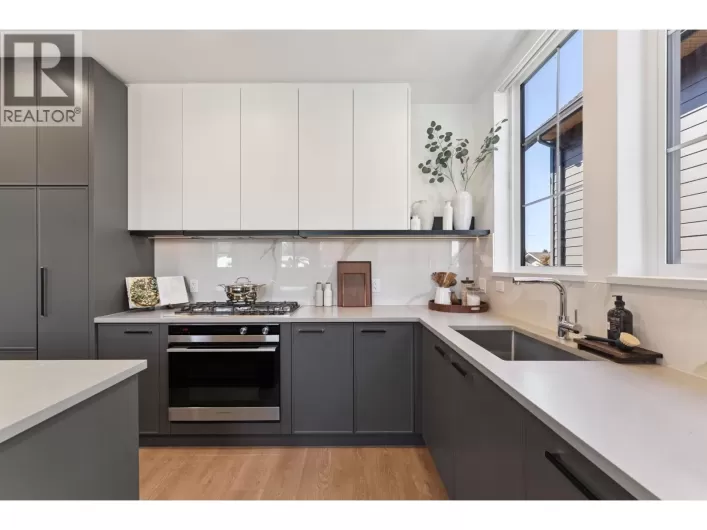 23 10188 NO. 1 ROAD, Richmond