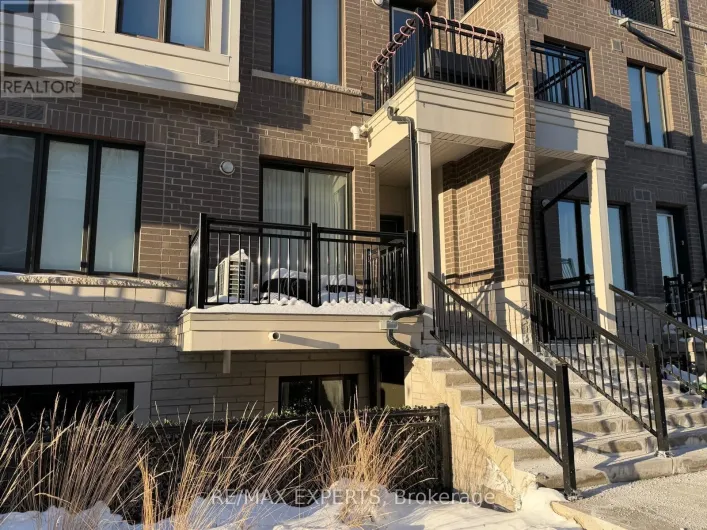 23 - 130 LONG BRANCH AVENUE, Toronto