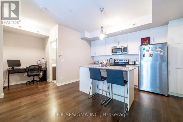 23 - 140 LONG BRANCH AVENUE, Toronto