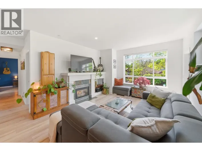 23 15 FOREST PARK WAY, Port Moody