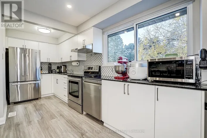 23 - 2020 PHARMACY AVENUE, Toronto