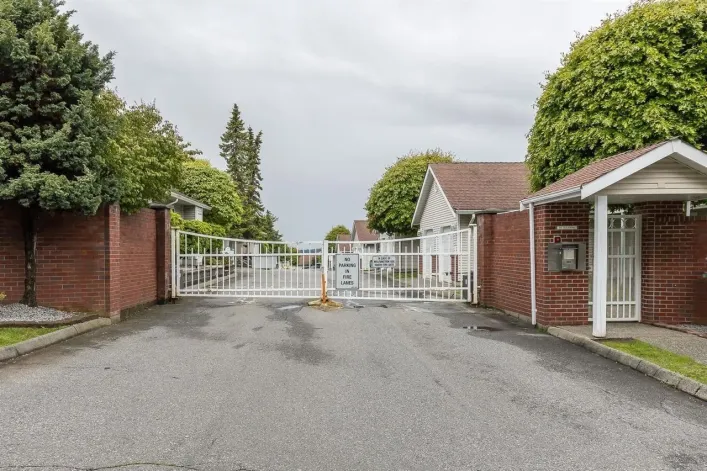 23 2081 WINFIELD DRIVE, Abbotsford