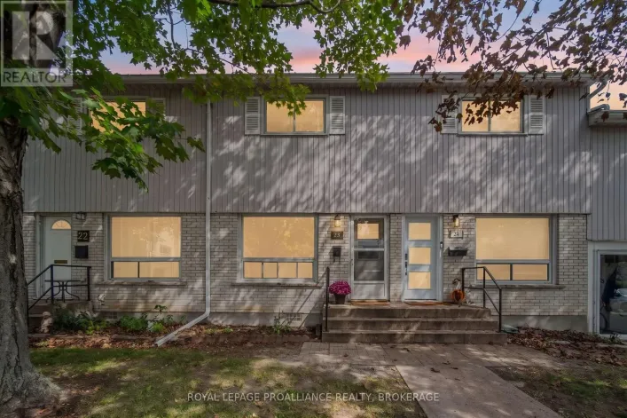 23 - 4427 BATH ROAD, Loyalist