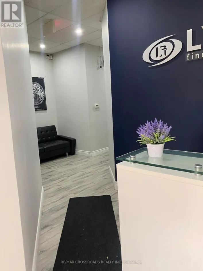 23 - 589 MIDDLEFIELD ROAD, Toronto