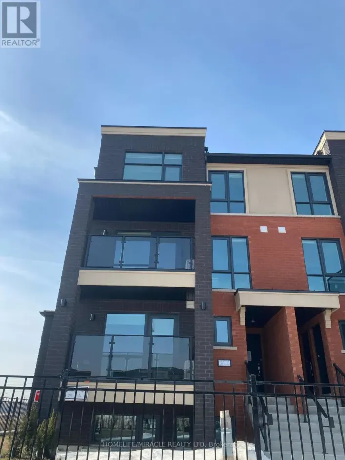 23 - 65 ROMILLY AVENUE, Brampton