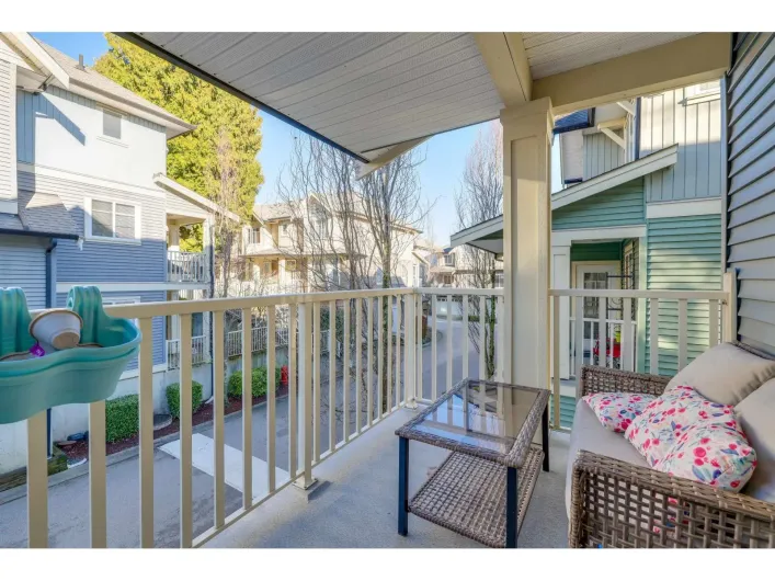 23 6575 192 STREET, Surrey