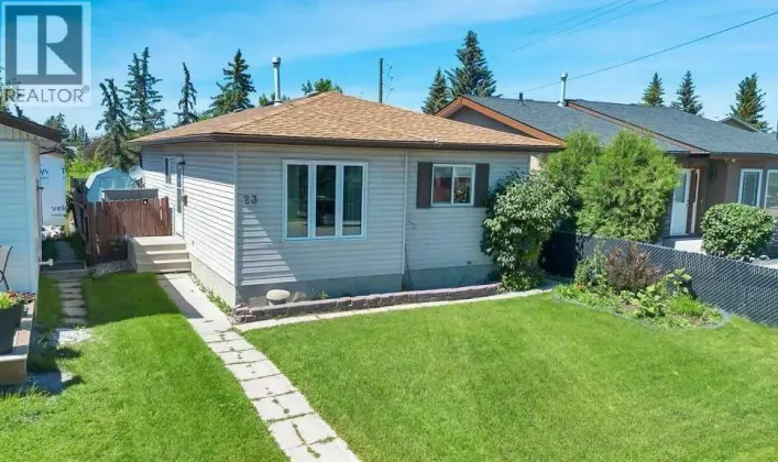 23 Abbercove Road SE, Calgary