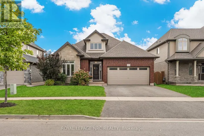 23 ABBOTT PLACE, Pelham