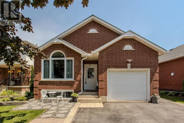 23 ANNAPOLIS WAY, Hamilton